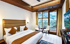 La Riqueza Koala Inn Mcleod Ganj # Close To Mall Road # Newly Built # Mountain View Rooms With Balcony #Big Parking # Lift
